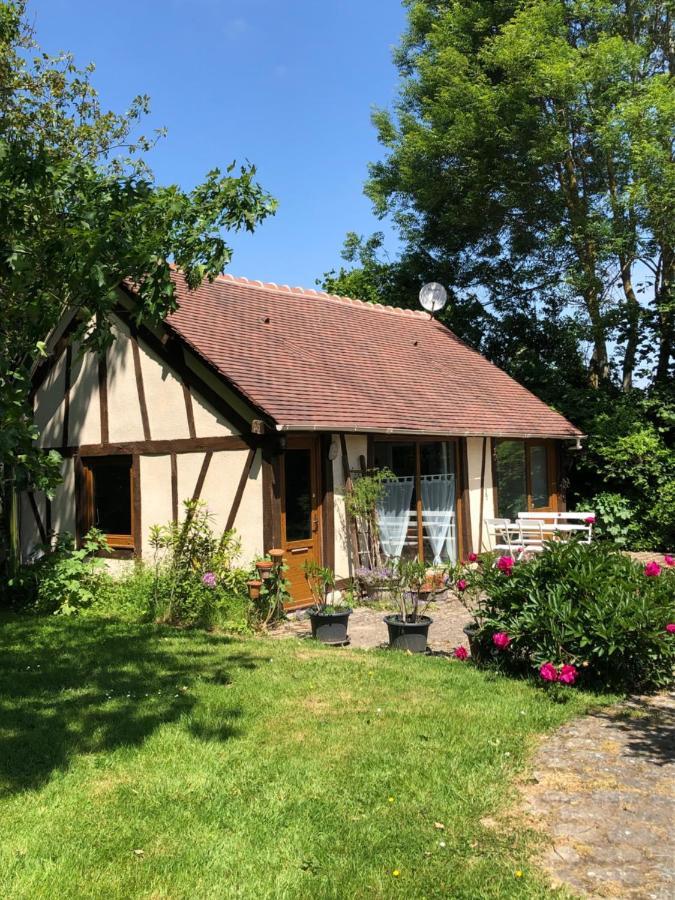 La Petite Saugere Villa Bosguerard-de-Marcouville Exterior photo